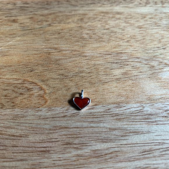 翡翠a货小红心吊坠100% Natural Myanmar Jade Little Red Heart 18K White Gold Pendant